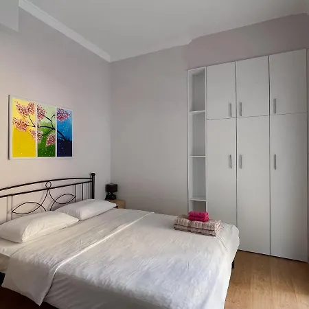 Apartment 2-bedroom Summer In *